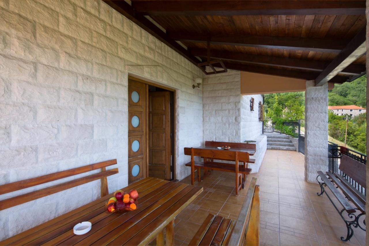 Villa Robinson Petrovac Luaran gambar
