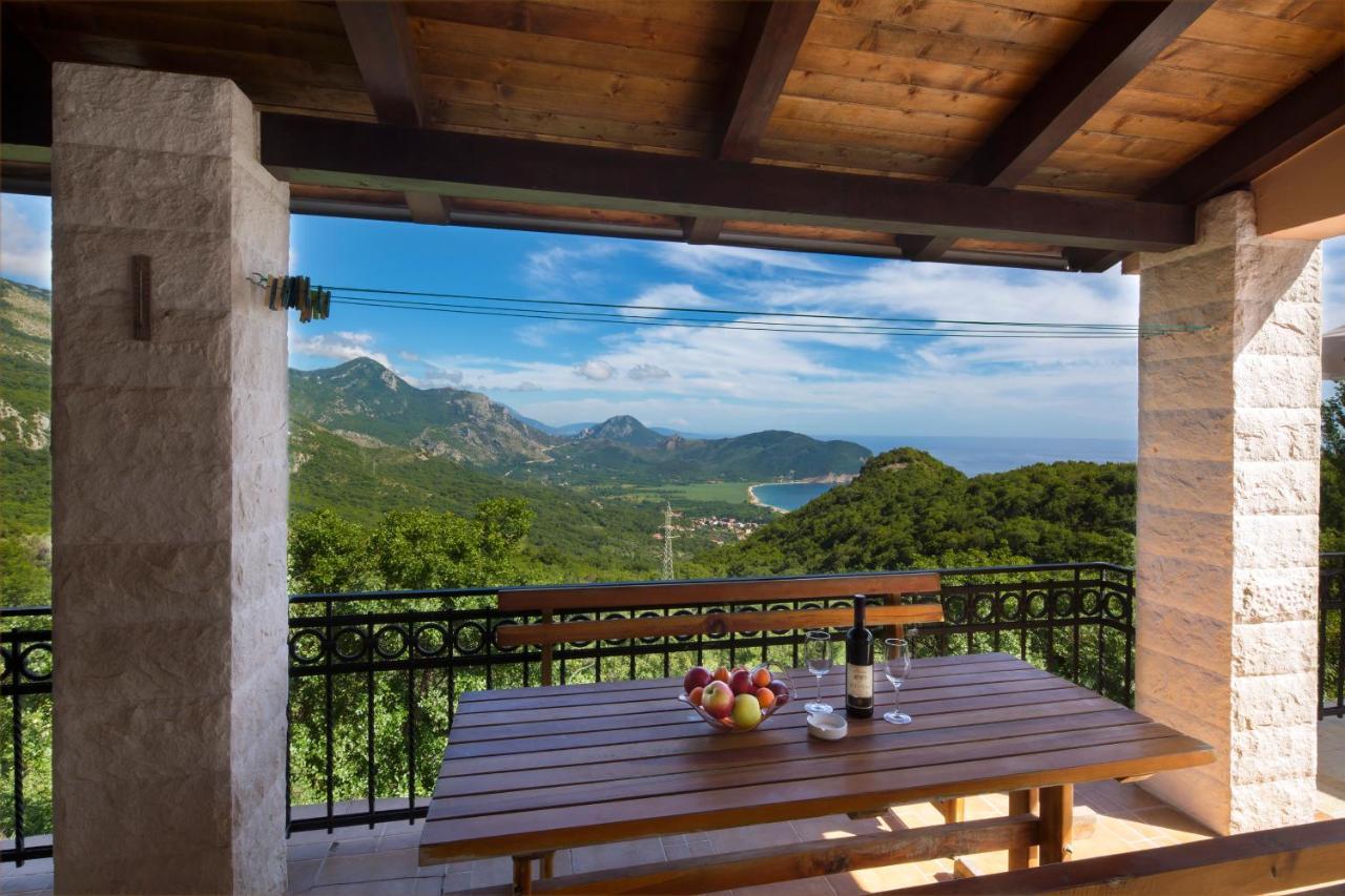 Villa Robinson Petrovac Luaran gambar
