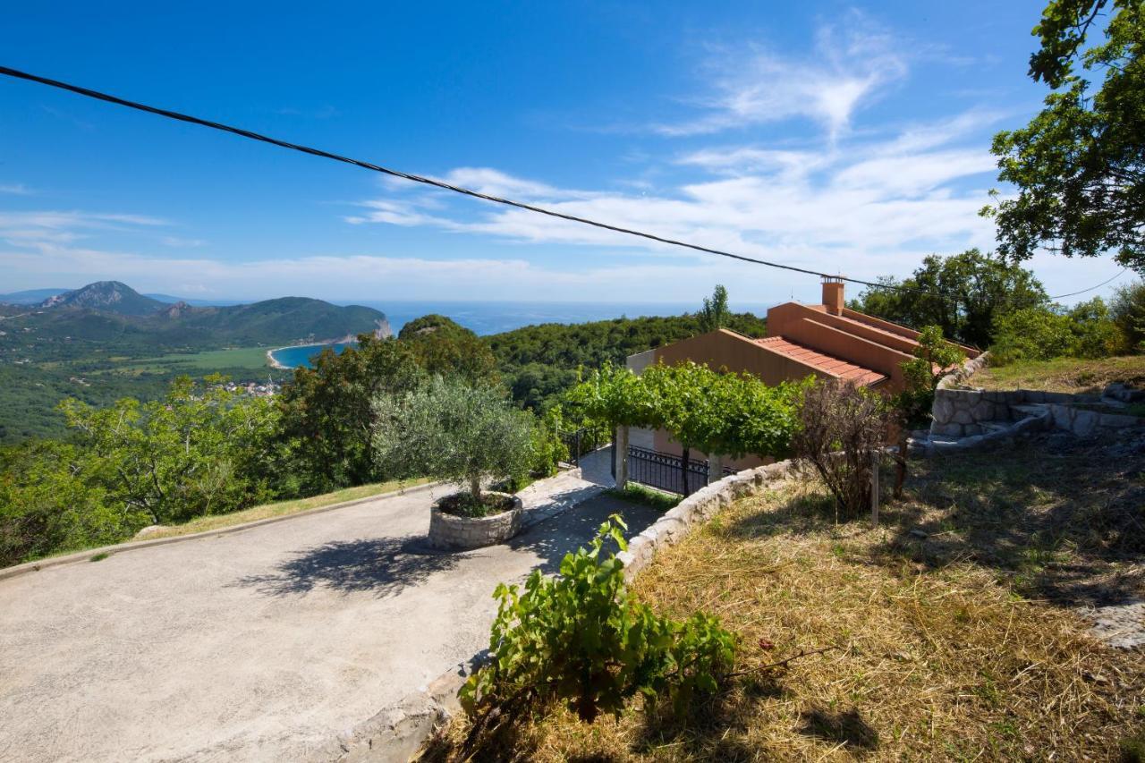 Villa Robinson Petrovac Luaran gambar