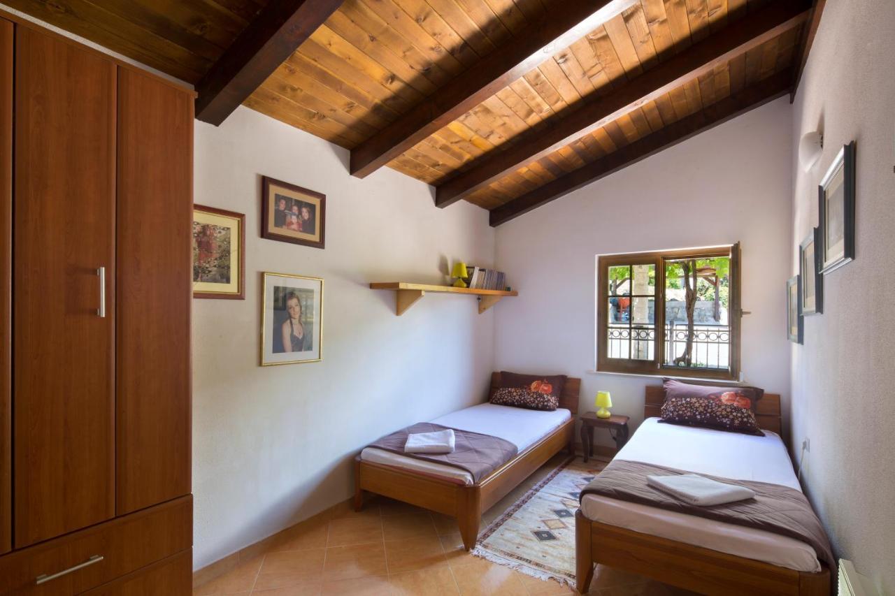 Villa Robinson Petrovac Luaran gambar